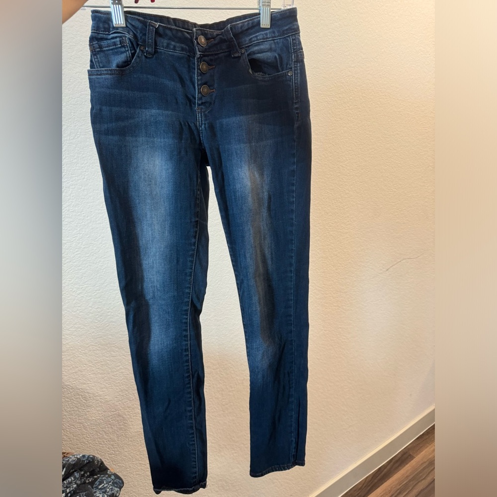 ♥️ 5x$15 Delia’s straight/skinny jeans
